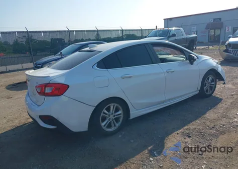 2018 Chevrolet Cruze Lt Auto from USA, damaged, VIN 1G1BE5SM3J7122974